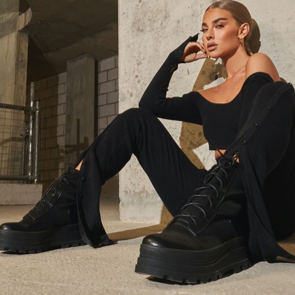 KHAKI KNITTED CHUNKY BIKER BOOT - Picture 6 of 6